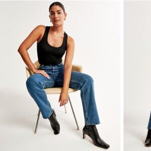 Curve Love Ultra High Rise 90s Straight Jean - Size 29 / 8 Regular - Dark Wash